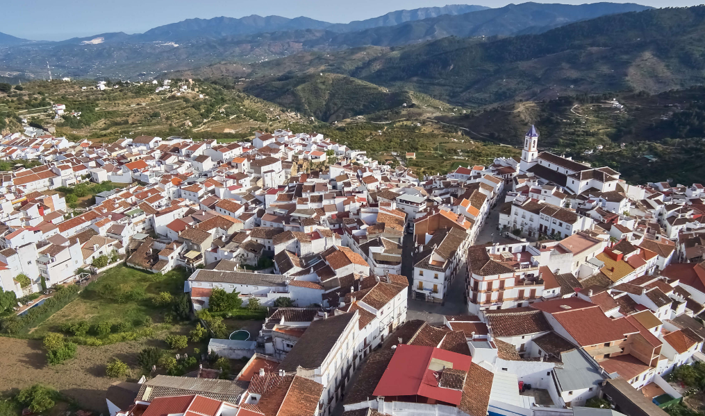 Casa Rural en Yunquera. Casa Rural Romántica para parejas en Málaga